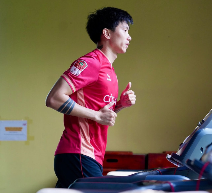 Ở tuổi 25, Đoàn Văn Hậu đang đứng trước nhiều nỗi lo của sự nghiệp là một điều đáng tiếc cho chính anh và bóng đá Việt Nam.