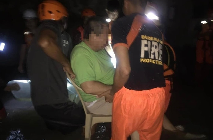 Bão Kristine gây lũ lụt, hàng ngàn người Philippines phải sơ tán.