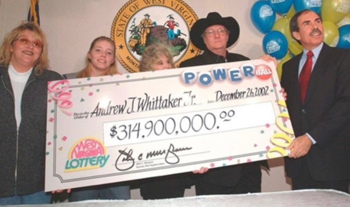 Trúng số độc đắc, doanh nhân Mỹ quay cuồng trong bi kịch sau hào quang.