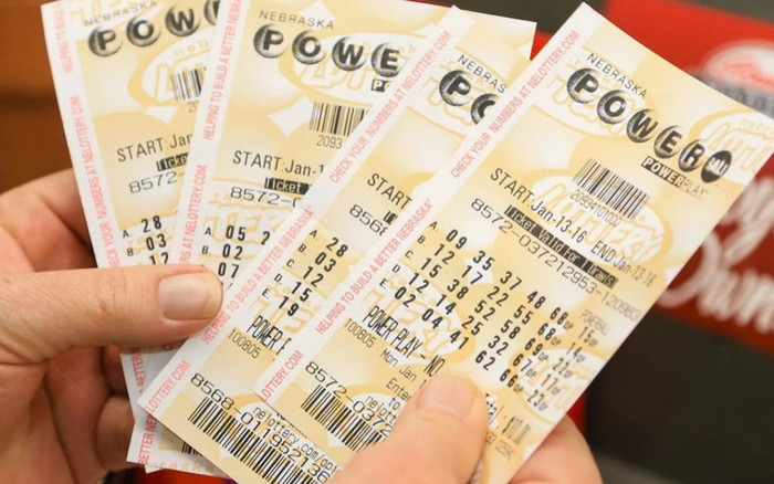 Trúng số 7.800 tỷ đồng, người đàn ông gặp ai cũng cho tiền và bi kịch bất ngờ sau 5 năm Ảnh 2