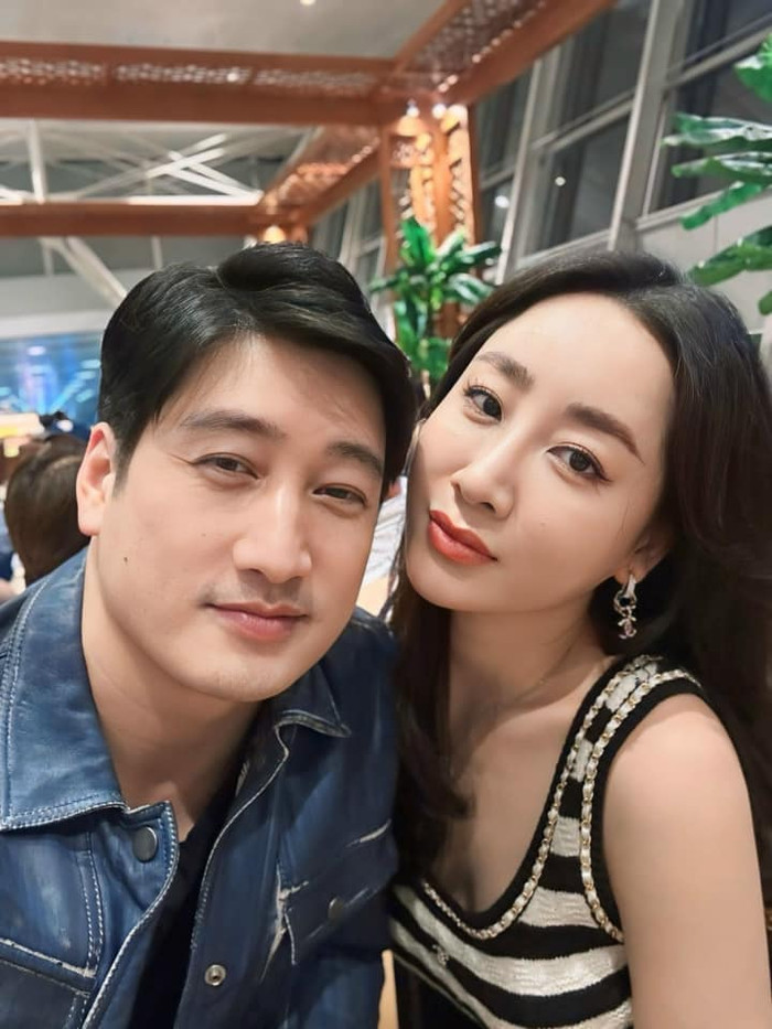 NSƯT Ngọc Quỳnh ly hôn vợ thứ 2 được một năm trước khi tiến tới mối quan hệ tình cảm với Thùy Anh.