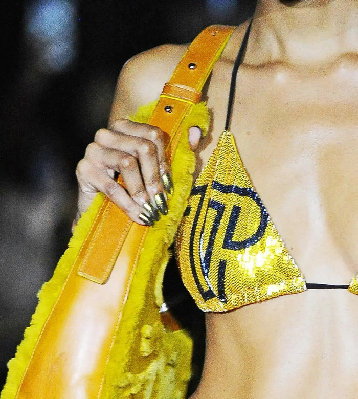 Xuân/Hè 2025 đánh dấu sự thay đổi mạnh mẽ trong lĩnh vực làm móng.