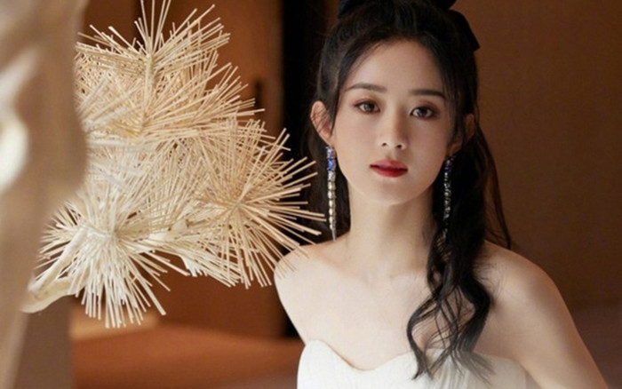 Triệu Lệ Dĩnh có phản ứng khi bị giục lấy chồng Ảnh 2