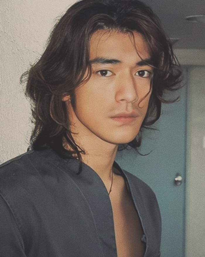 Chiếc nhan sắc khiến 'Mọi cô gái châu Á đều muốn gả cho Kim Thành Vũ'.