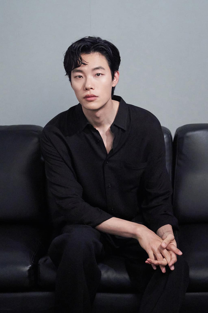 Mặc dù không sở hữu ngoại hình nam thần nhưng Ryu Jun Yeol vẫn khẳng định cái tên mình trên bản đồ giải trí xứ Hàn.