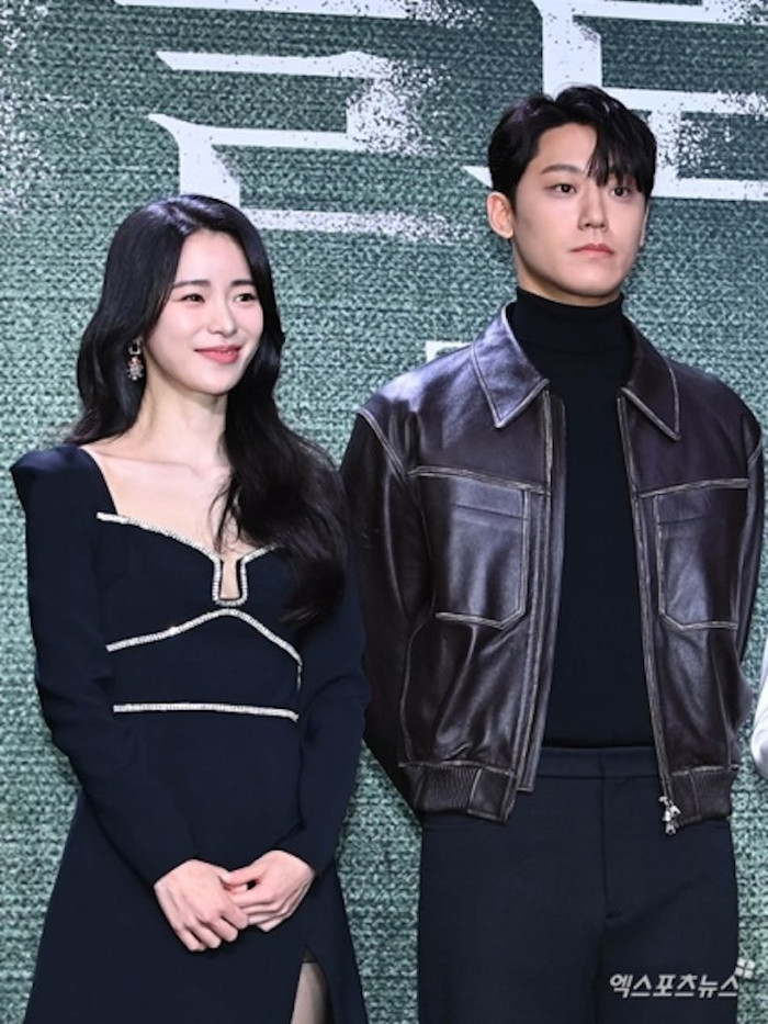 Chuyện tình yêu đẹp với đàn em Lee Do Hyun được công chúng chúc phúc.