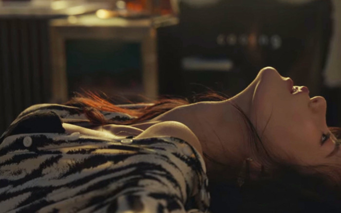 'Nữ hoàng cảnh nóng' xứ Hàn tiết lộ diện mạo gây sốc Ảnh 2