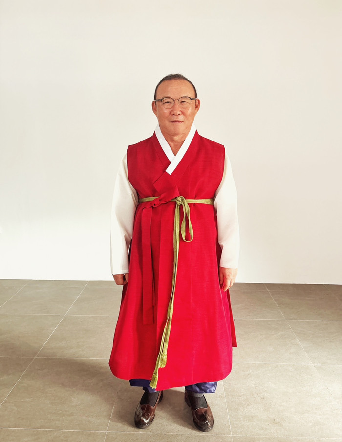 HLV Park Hang Seo vừa có quyết định thu hút sự chú ý của nhiều người hâm mộ và các tuyển thủ. Ảnh: Park Hang Seo