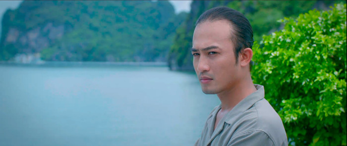 Trong khi đó, Doãn Quốc Đam lại đang bị chiếm đất diễn trong Độc đạo. 