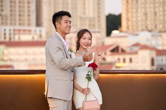 Michael Trương - Yuna Vũ.