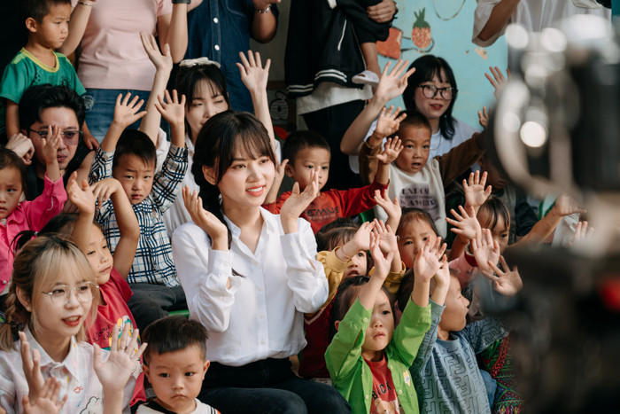 Ngô Lan Hương trong sản phẩm âm nhạc mới.