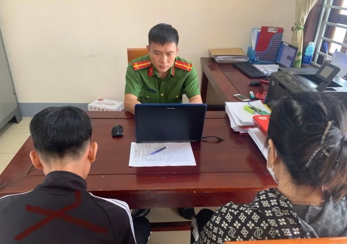 Nam sinh lớp 11 tại Nghệ An khởi tố vì hành vi làm nhục bạn học.