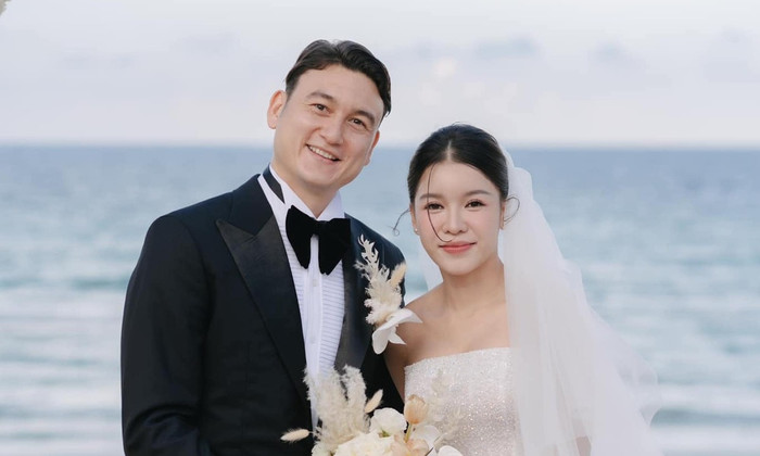 Cặp đôi được nhận xét rất xứng đôi.