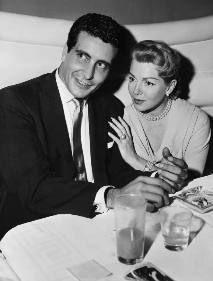 Lana Turner và Johnny Stompanato.