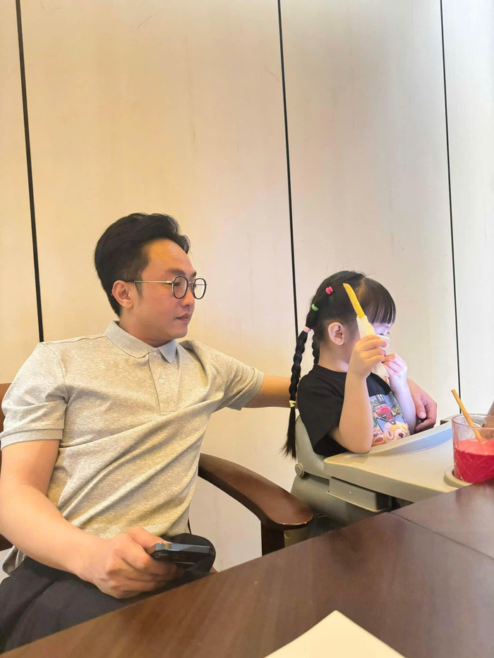 Cường Đô La được dân tình ưu ái gọi là người đàn ông quốc dân.