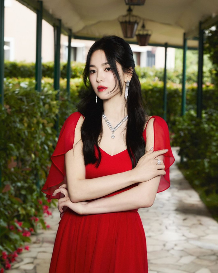 Song Hye Kyo là sao nữ nổi tiếng của showbiz Hàn