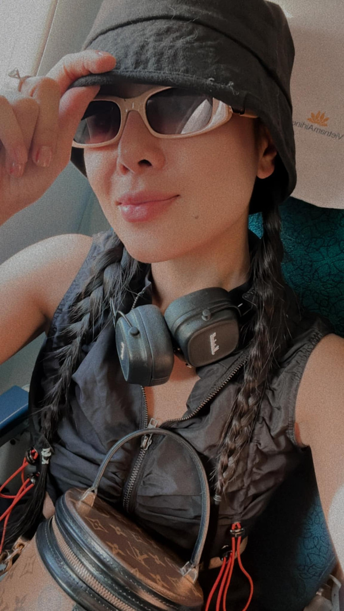 Nam Thư chưa mở bình luận công khai trên trang cá nhân sau ồn ào đời tư.