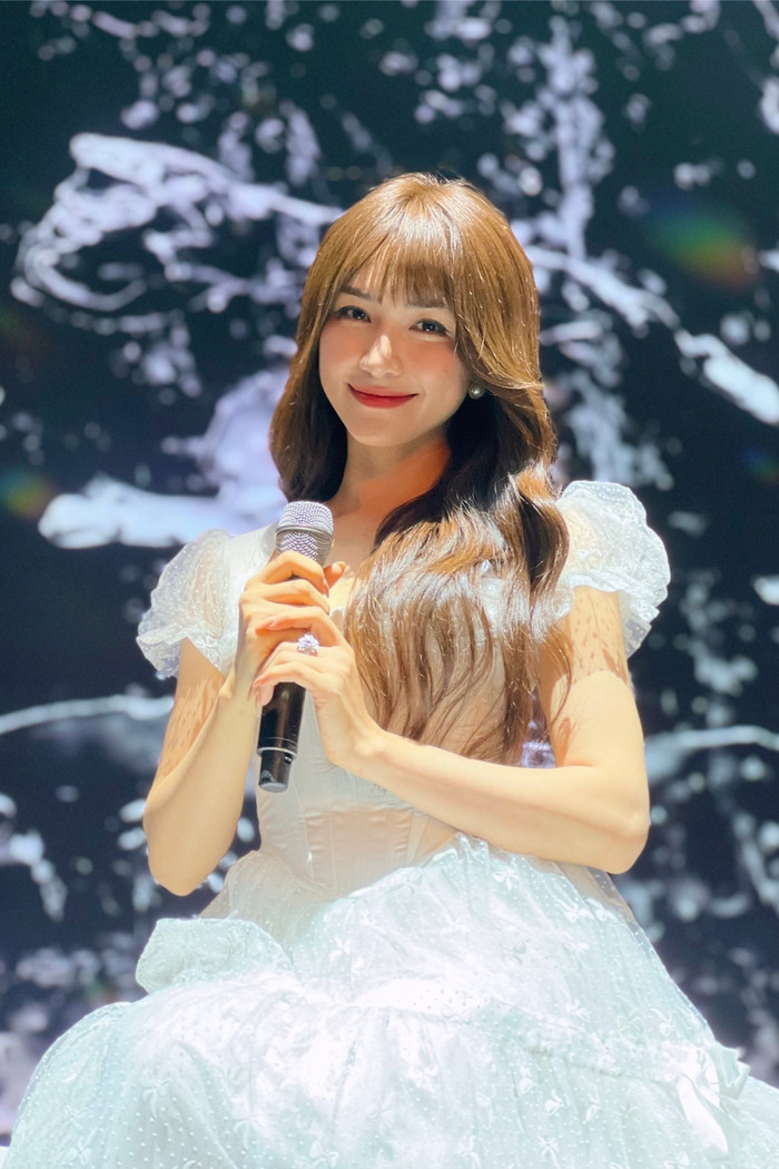 Hòa Minzy kinh doanh rất mát tay. 