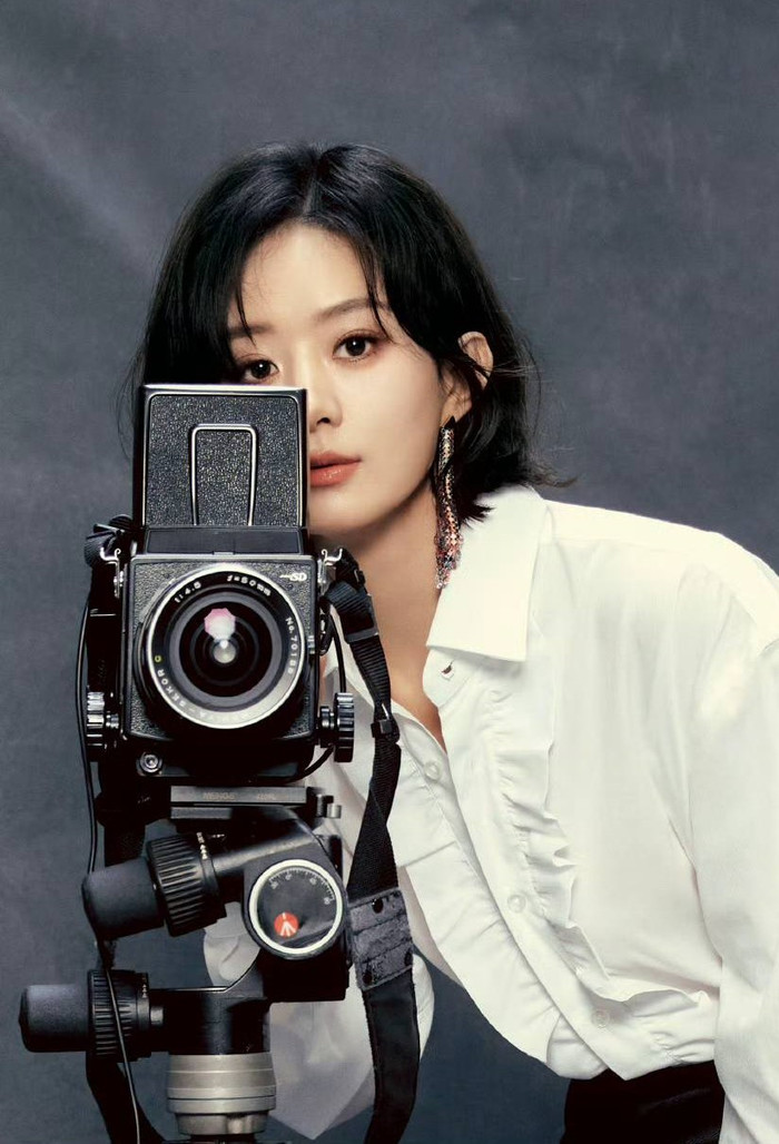 Sau Phi Thiên, Kim Ưng, Triệu Lệ Dĩnh được đề cử giải điện ảnh Kim Kê. 