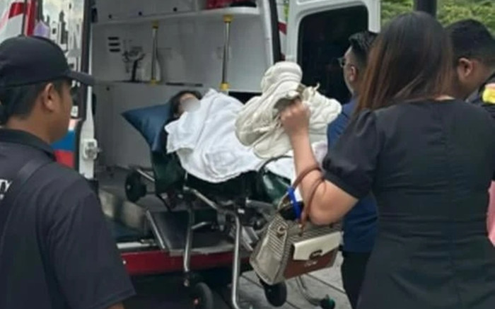 Cô gái có bầu đi xem ca nhạc, chuyển dạ sinh con ngay giữa đám đông hỗn loạn Ảnh 2