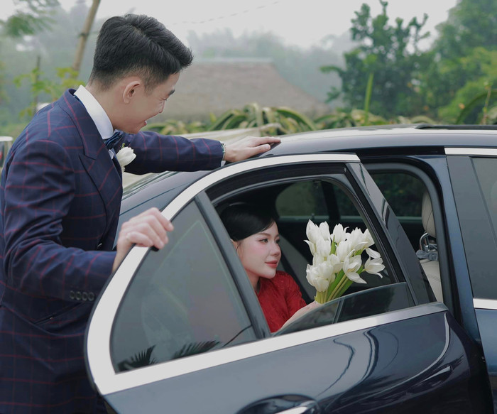 Vợ Tuấn Mõ sở hữu nhan sắc trẻ trung, xinh đẹp. Ảnh: FBNV