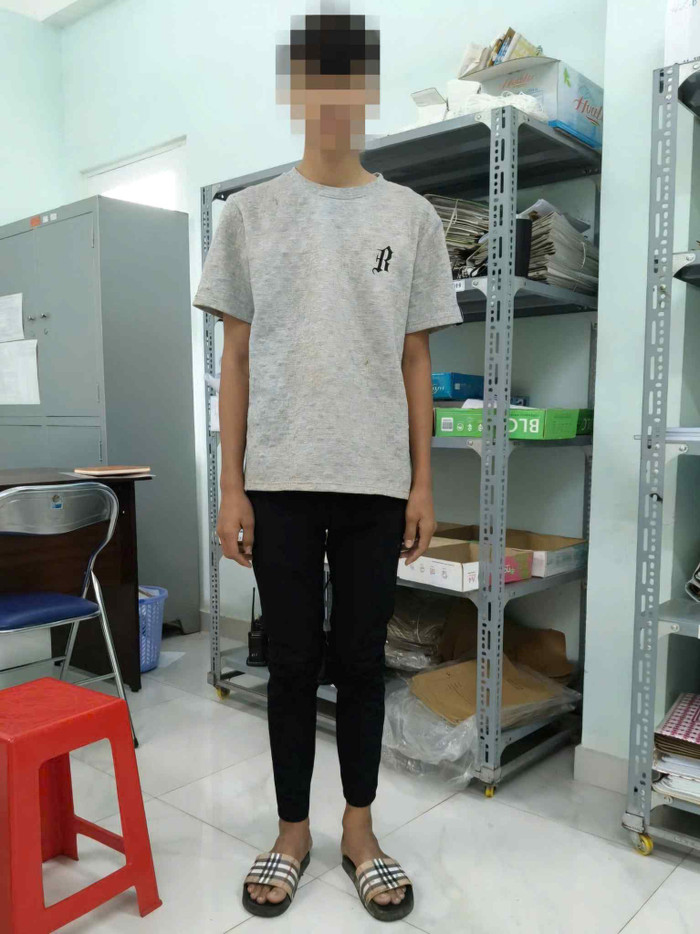Đối tượng M. tại cơ quan công an. Ảnh: CACC.