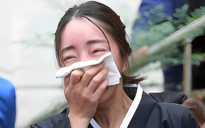 Lễ tang đẫm nước mắt của nữ diễn viên qua đời ở tuổi 75 vì tăng đường huyết Ảnh 2