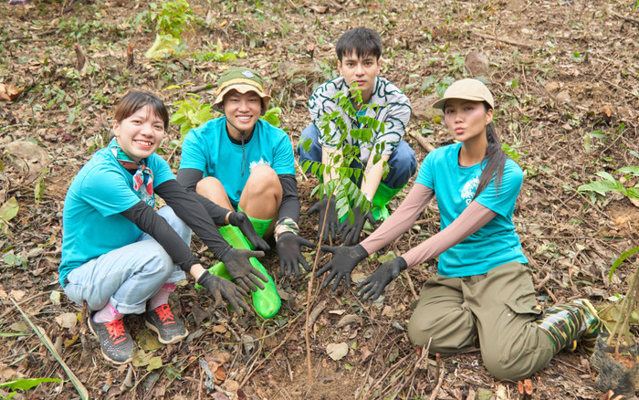 Quá khứ cơ cực của nam MC đồng hành cùng Hoa hậu H'Hen Niê phủ xanh 1.4 ha rừng Ảnh 2