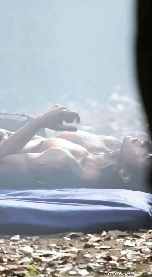 Ảnh leak hậu trường phim Dữ Tấn Trường An của Thừa Lỗi khiến nhiều người phát sốt.