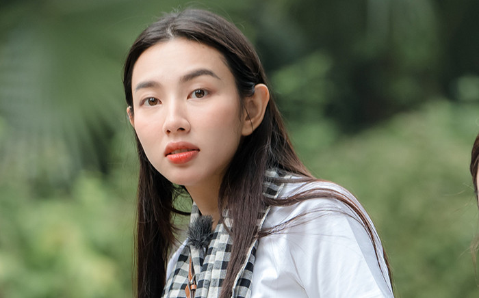 Khung ảnh hội tụ 3 mỹ nhân showbiz gây sốt, Thuỳ Tiên chiếm spolight Ảnh 2