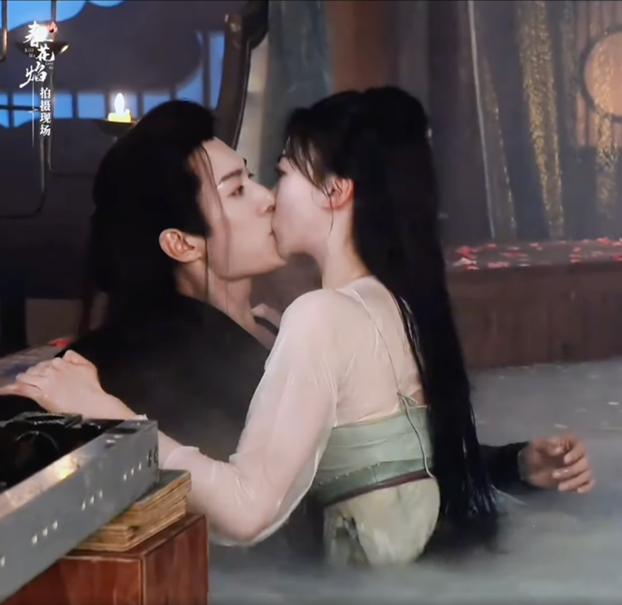 Lưu Học Nghĩa chia sẻ về cảnh hôn với Ngô Cẩn Ngôn ở tập 1 phim Xuân Hoa Diễm.