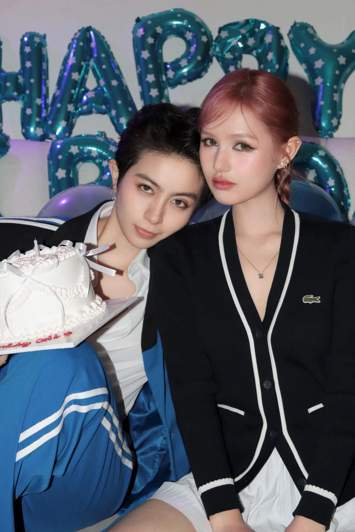 Gil Lê cho biết cả hai không sống chung nhà, mà là sống cùng tòa nhà. 