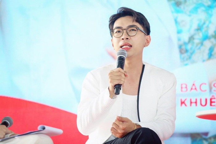 Minh Dự vướng nhiều thông tin tiêu cực, bị Phan Đạt nhắc thẳng tên. 