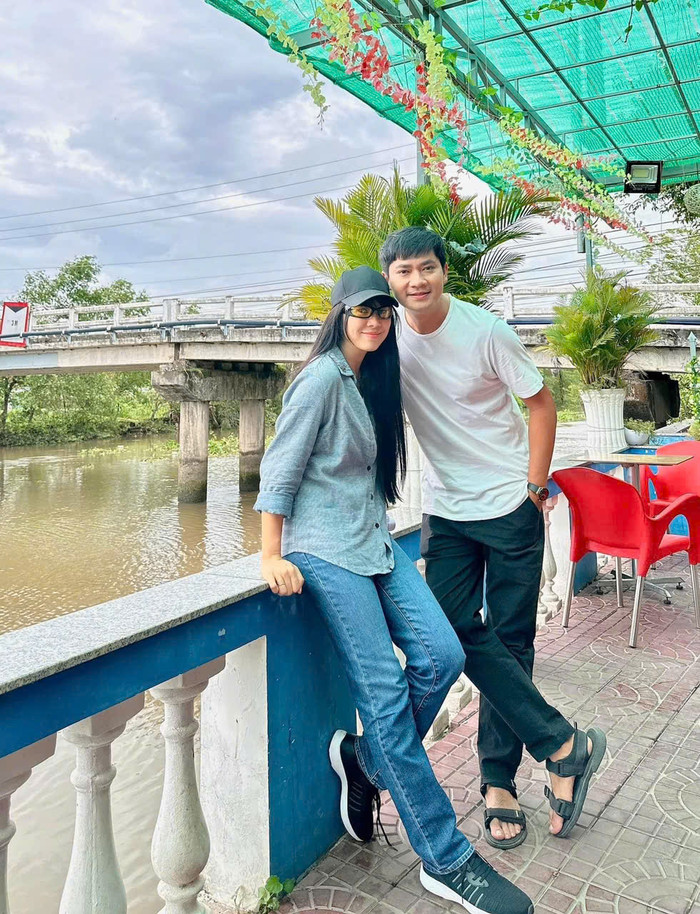 Nam diễn viên liên tục cập nhật dự án nghệ thuật đến khán giả.