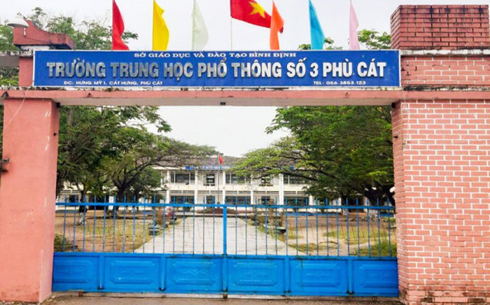 Trường học phải tháo tivi trả lại phụ huynh do vận động sai quy định Ảnh 2