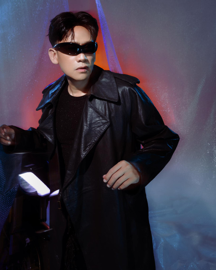 Showbiz 3/10: Duy Mạnh khá cởi mở trong việc trả lời phỏng vấn với SAOstar. Ảnh: FBNV