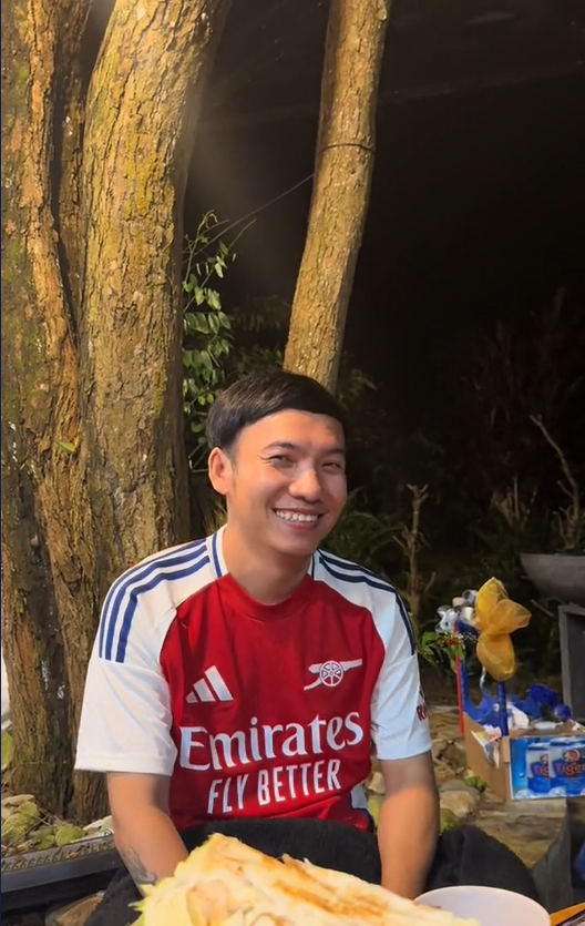 Nam ca sĩ từng hát lót ở hội chợ đến nhận cát xê 80 triệu/show nay ra sao? Ảnh 1