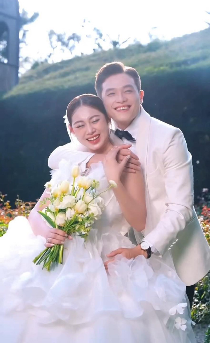Hot Tiktoker Việt Phương Thoa tuyên bố lên xe hoa vào tháng 11 năm nay Ảnh 4