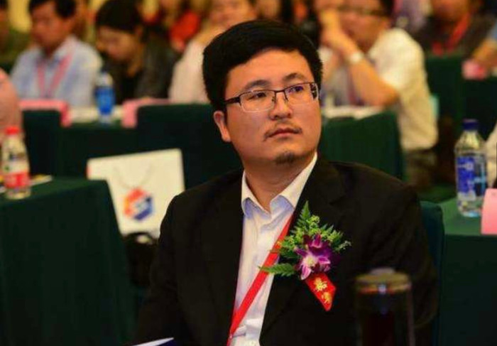 Sự ra đi của con trai nhỏ đã khiến ông Tống và vợ tự trách vô cùng.