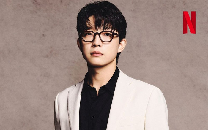 40 tờ kiểm điểm bóc trần đời tư thác loạn của ngôi sao bắt vợ ngủ với người khác, xem lén phụ nữ Ảnh 2