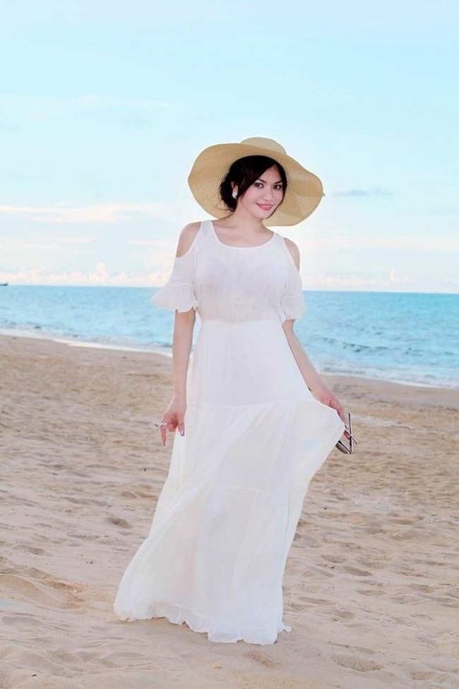 Nữ đại gia đi lên từ nghèo khó, vất vả.