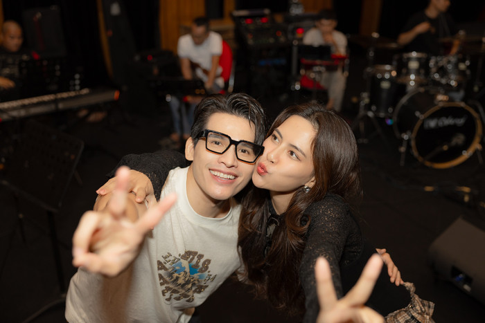 Hà Nhi sẽ là một trong những khách mời đặc biệt trong live concert của Quốc Thiên. 