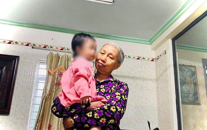 Thông tin mới nhất vụ bé gái hơn 1 tuổi bị bỏ rơi giữa đêm lạnh ở Hải Dương Ảnh 2