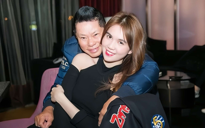 Bạn trai cũ Ngọc Trinh bị nghi có người yêu mới Ảnh 2