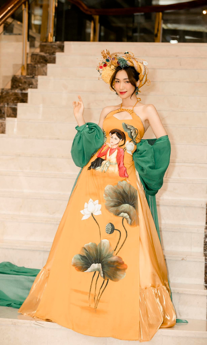 Showbiz 4/10: Hoà Minzy và Văn Toàn vốn có tình bạn đẹp kéo dài đến 10 năm. Ảnh: FBNV