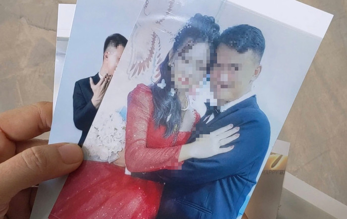 D. và Th. chụp ảnh cưới.