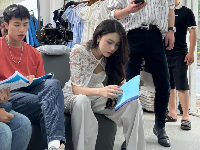 Ngoài đời, Thùy Dương và Long Vũ cũng sớm có mối quan hệ thân thiết vì cùng là GenZ lại có chung đam mê diễn xuất. 