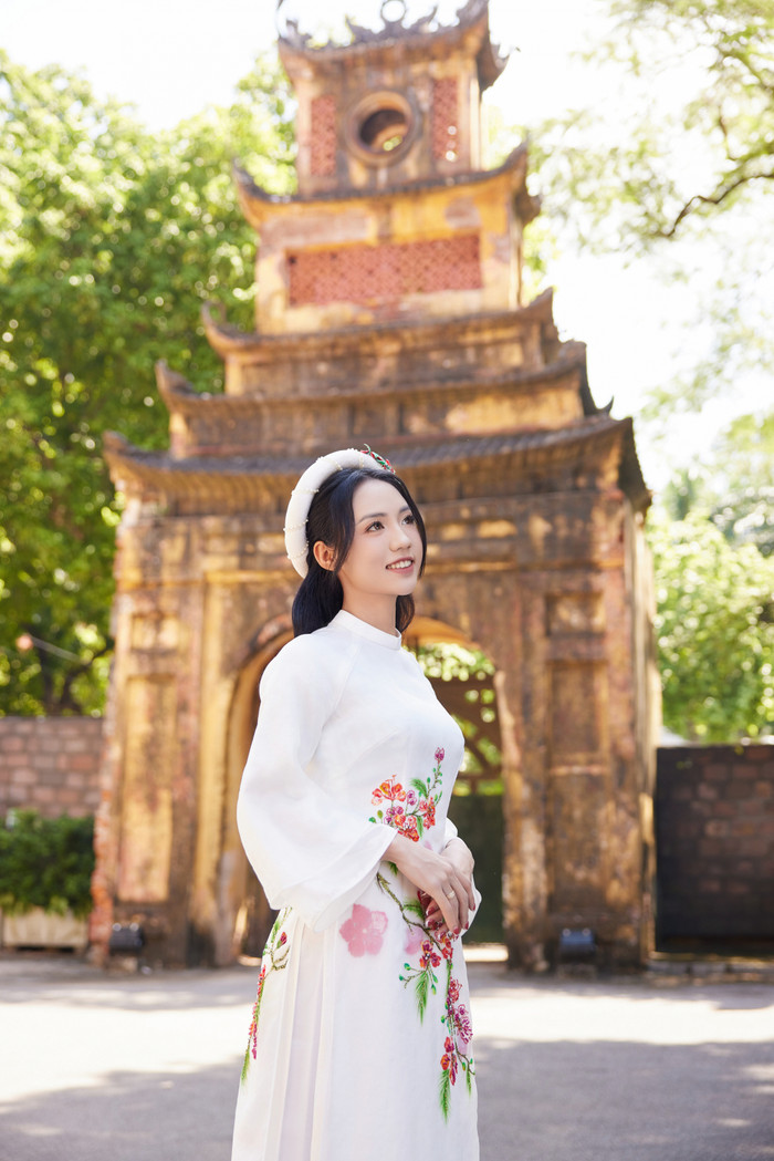 'Hoa khôi' tuyển nữ Việt Nam sở hữu ngoại hình cân đối, quyến rũ.