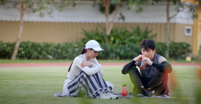 Cả 2 có những phút giây trải lòng bên nhau.