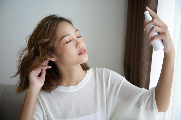Xịt khoáng chỉ mang công dụng cấp ẩm tức thì.